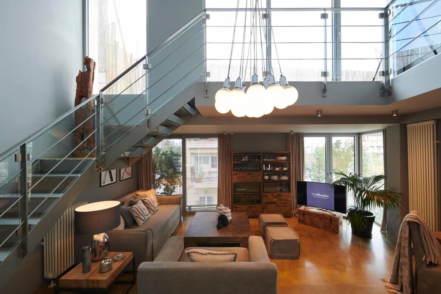 Ma Maison No5 Penthouse Loft, Private Heated Pool, Acropolis View, Ultra High Speed Internet 300 Mbps, Short Walk To Acropolis, Parking Upon Request, 1' From Metro Athens Luaran gambar