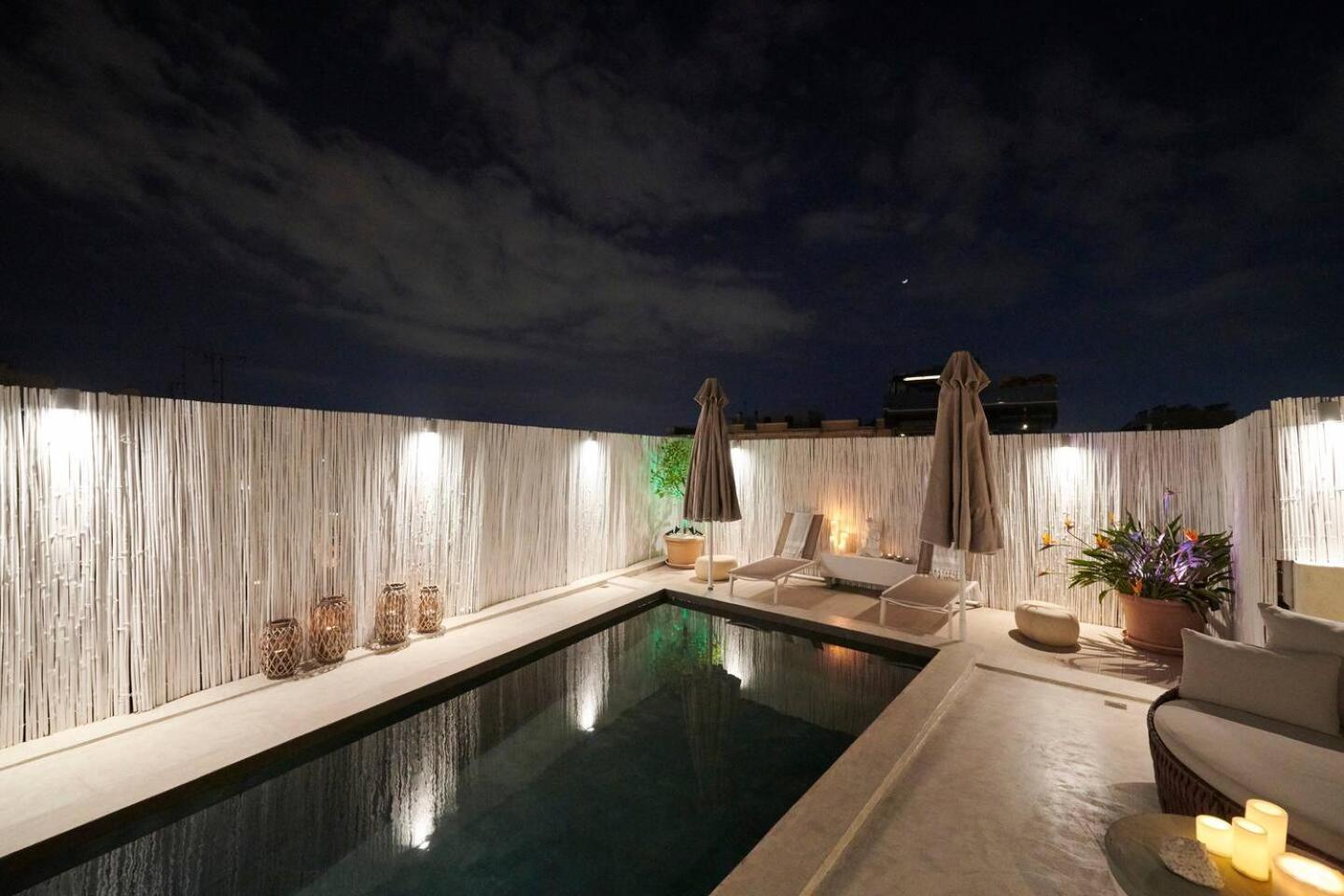 Ma Maison No5 Penthouse Loft, Private Heated Pool, Acropolis View, Ultra High Speed Internet 300 Mbps, Short Walk To Acropolis, Parking Upon Request, 1' From Metro Athens Luaran gambar