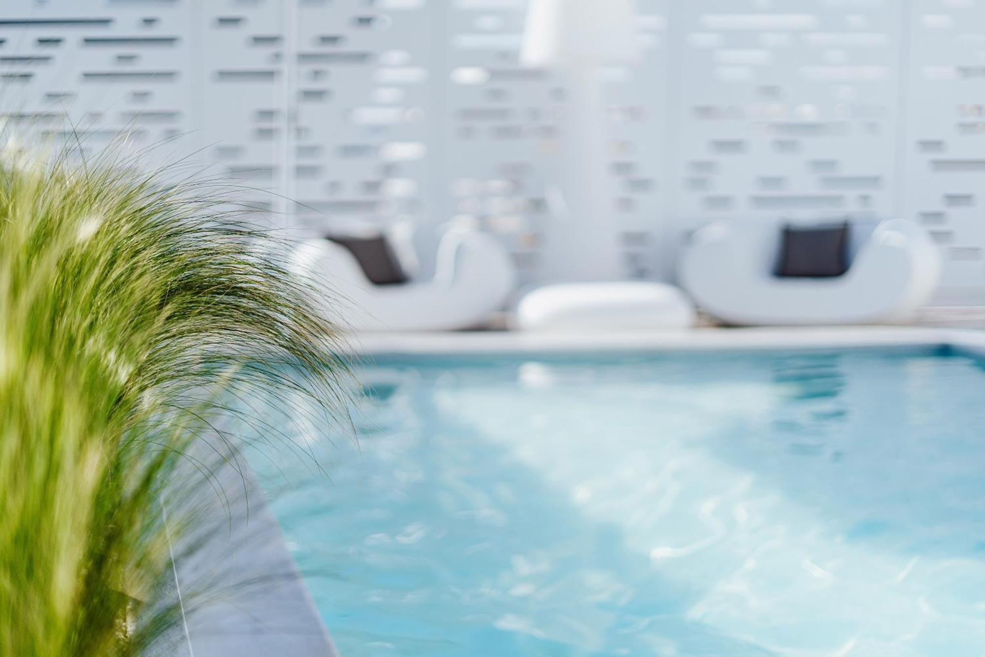 Ma Maison No5 Penthouse Loft, Private Heated Pool, Acropolis View, Ultra High Speed Internet 300 Mbps, Short Walk To Acropolis, Parking Upon Request, 1' From Metro Athens Luaran gambar
