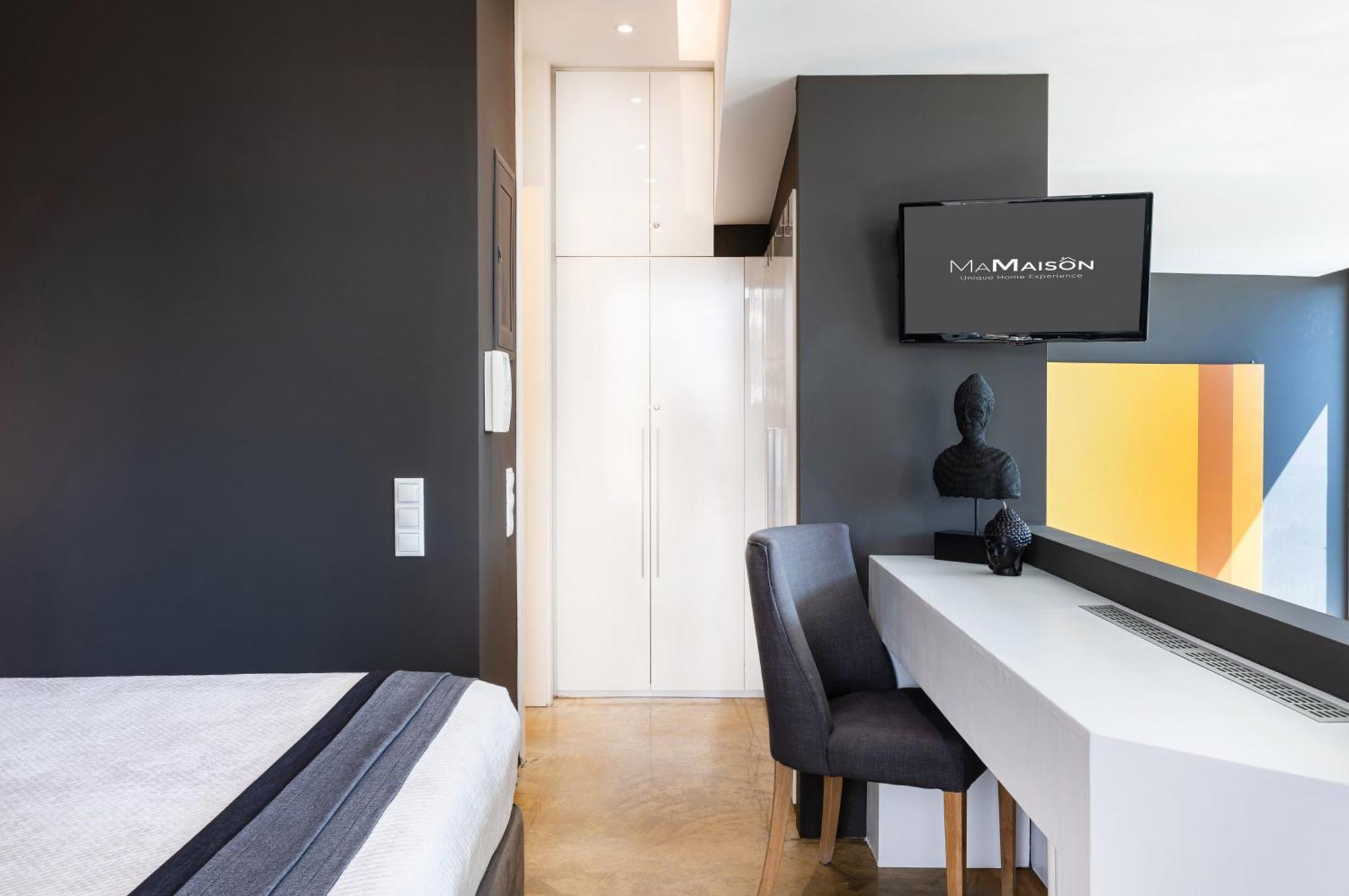 Ma Maison No5 Penthouse Loft, Private Heated Pool, Acropolis View, Ultra High Speed Internet 300 Mbps, Short Walk To Acropolis, Parking Upon Request, 1' From Metro Athens Luaran gambar
