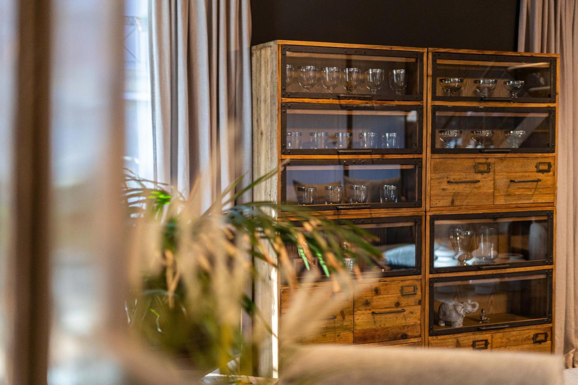 Ma Maison No5 Penthouse Loft, Private Heated Pool, Acropolis View, Ultra High Speed Internet 300 Mbps, Short Walk To Acropolis, Parking Upon Request, 1' From Metro Athens Luaran gambar